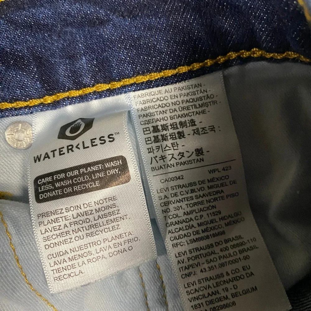 Levi's 513 Slim Straight Jeans Mens 34x30 Dark Wash Blue WaterLess Stretch Denim